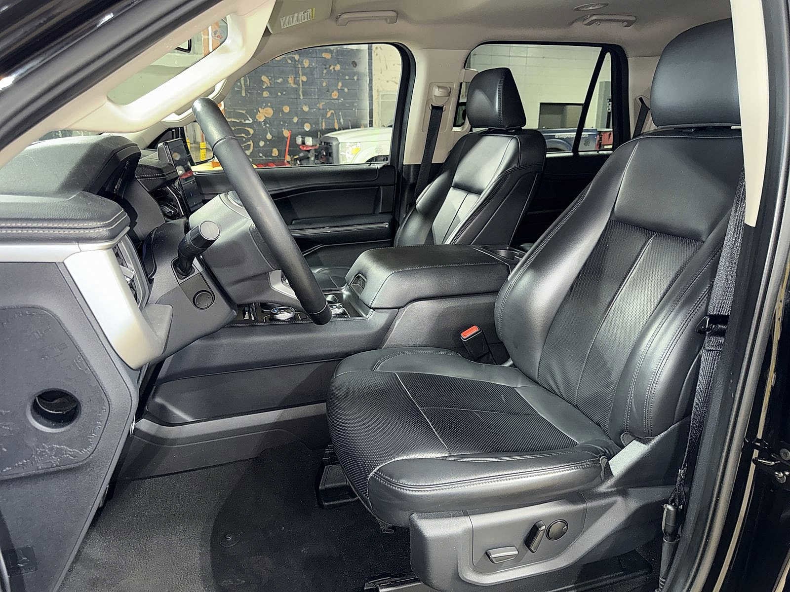 Thumbnail: 2024 Ford Expedition - 15