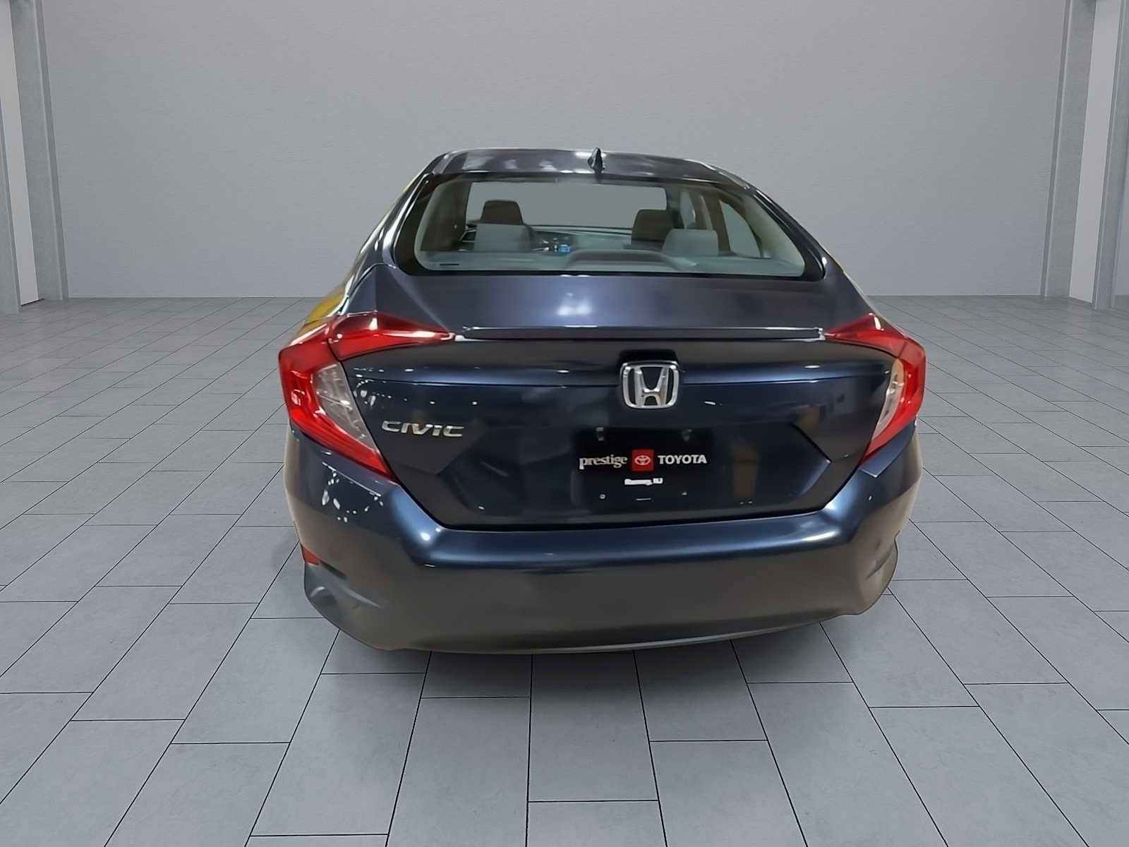 Thumbnail: 2017 Honda Civic - 7