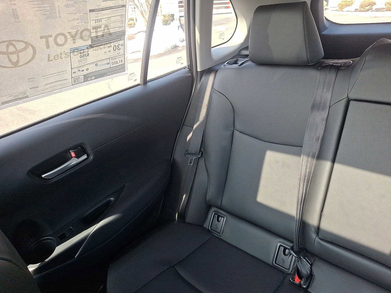 Thumbnail: 2026 Toyota Corolla Cross - 12