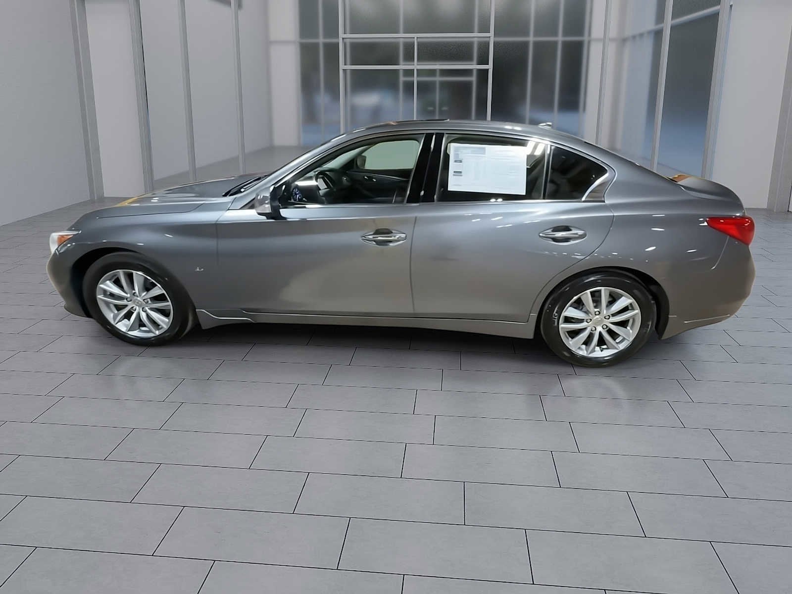 Thumbnail: 2015 INFINITI Q50 - 4