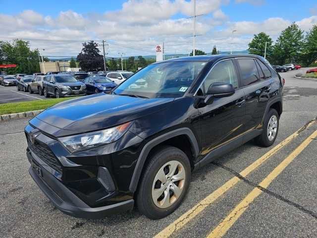 Thumbnail: 2022 Toyota RAV4 - 1