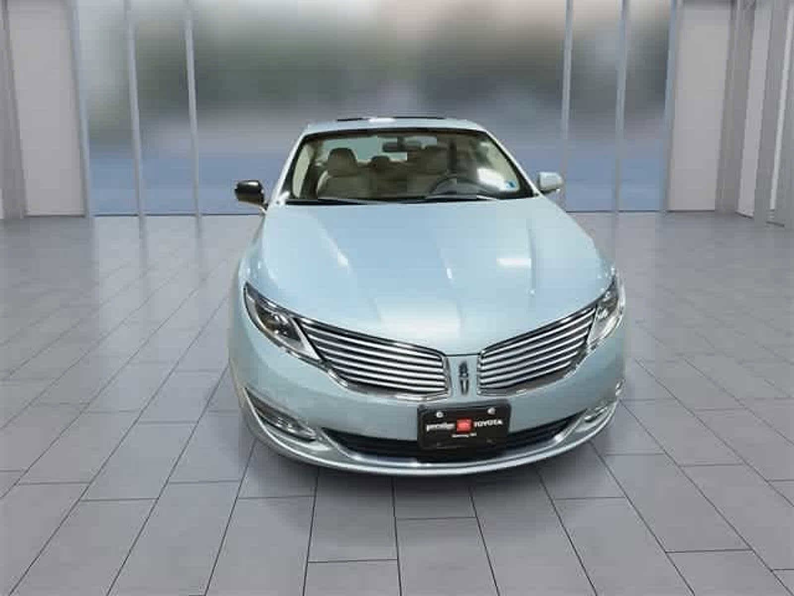 Thumbnail: 2014 Lincoln MKZ - 6