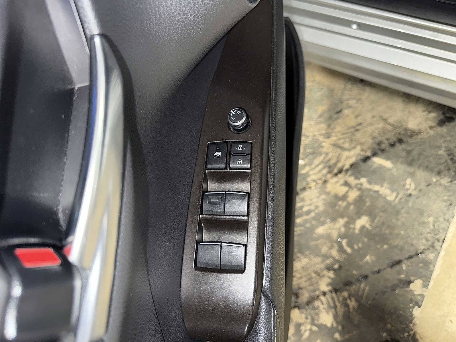 Thumbnail: 2024 Toyota Camry - 22