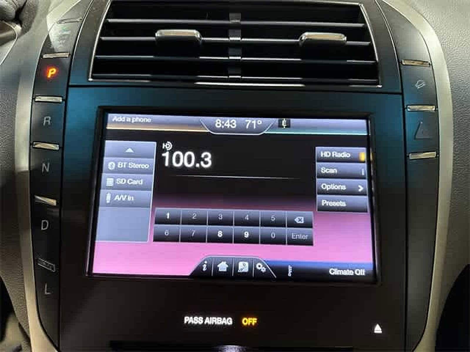 Thumbnail: 2014 Lincoln MKZ - 37