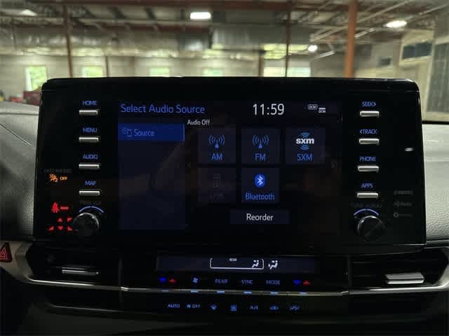 Thumbnail: 2022 Toyota Sienna - 21