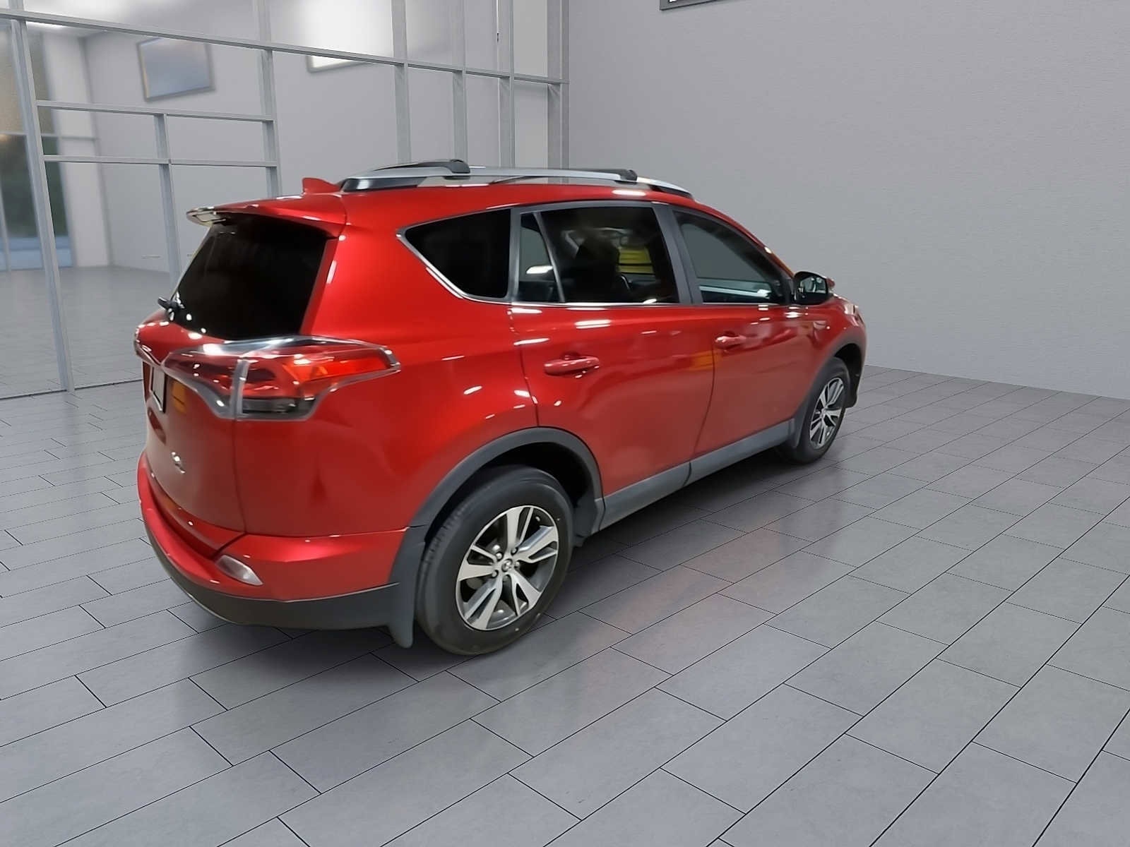 Thumbnail: 2017 Toyota RAV4 - 8