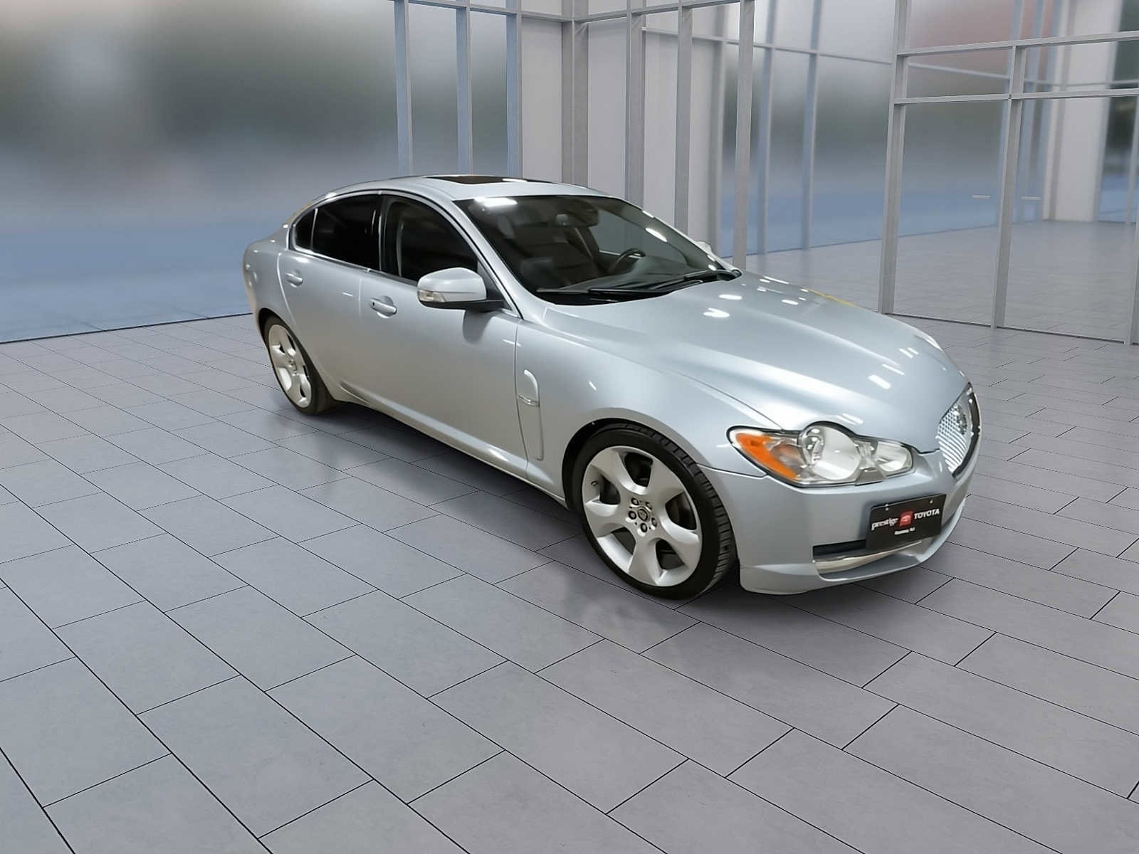 Thumbnail: 2009 Jaguar XF - 2