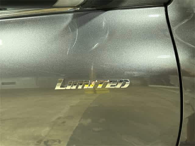 2012 Toyota Highlander Limited 28