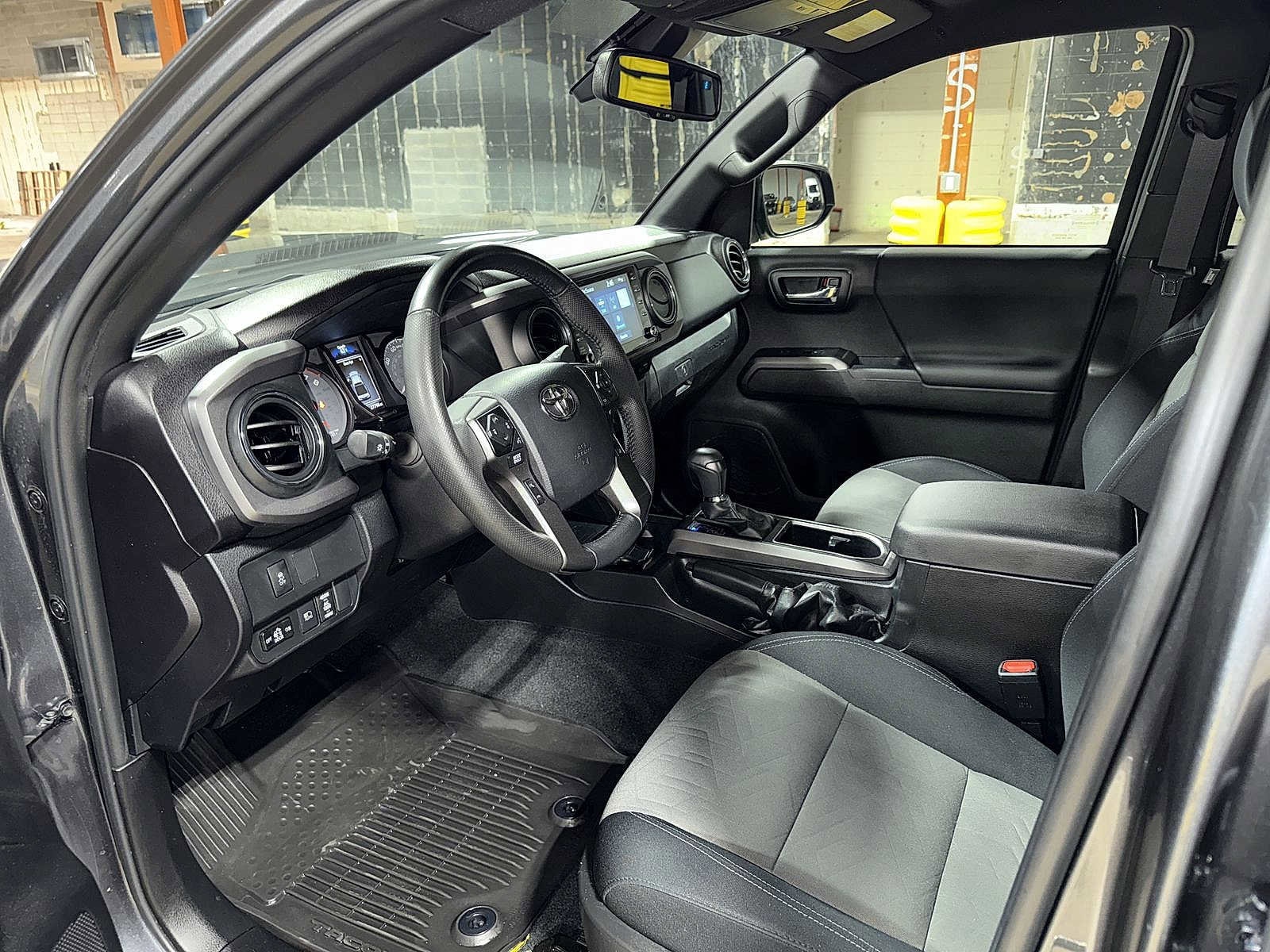 Thumbnail: 2023 Toyota Tacoma - 29