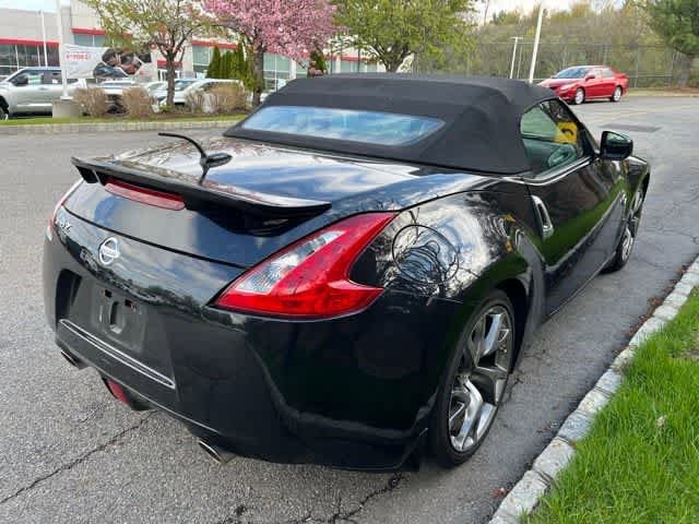 Thumbnail: 2014 Nissan Z - 4