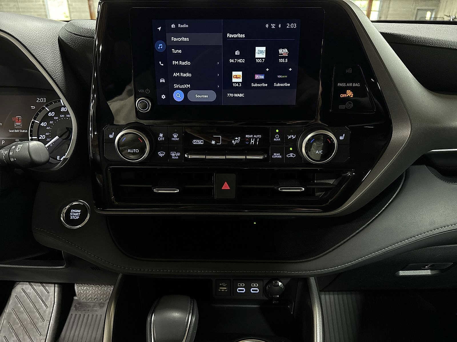 Thumbnail: 2023 Toyota Highlander - 22