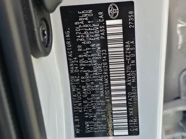 Thumbnail: 2024 Toyota Camry - 9