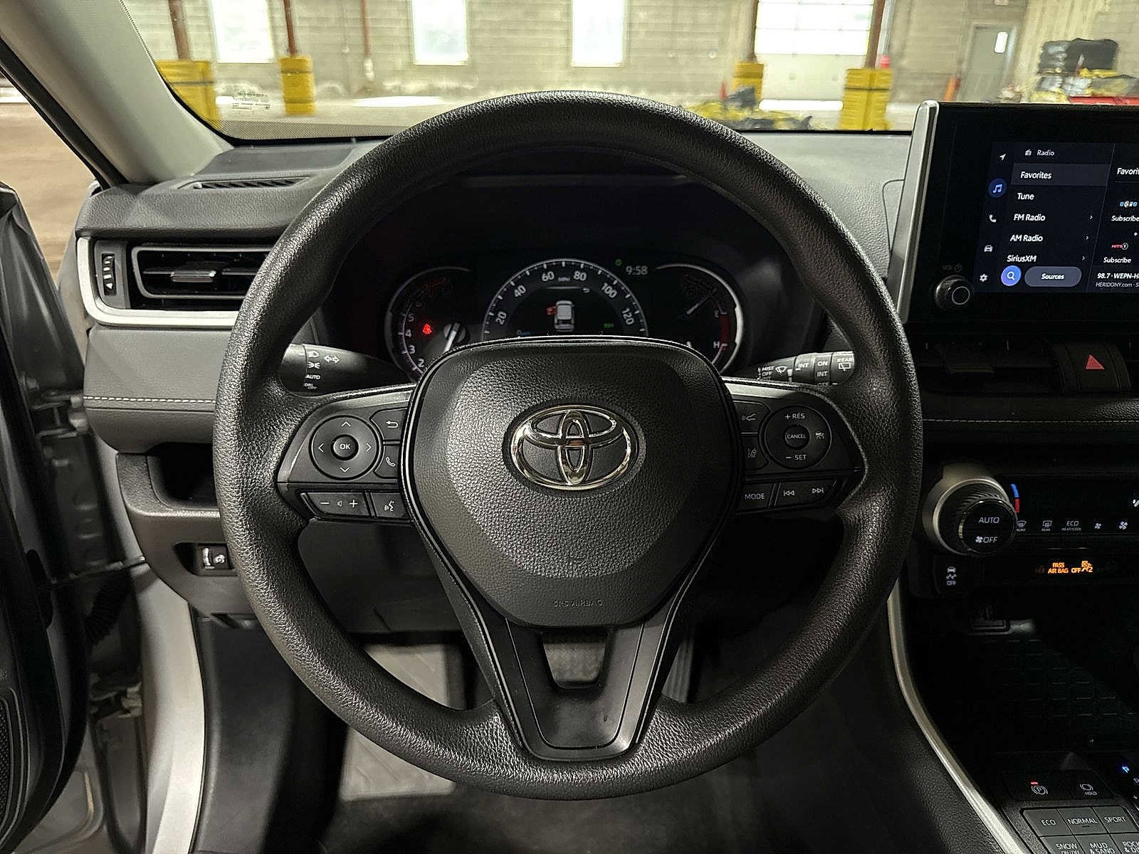 Thumbnail: 2025 Toyota RAV4 - 18