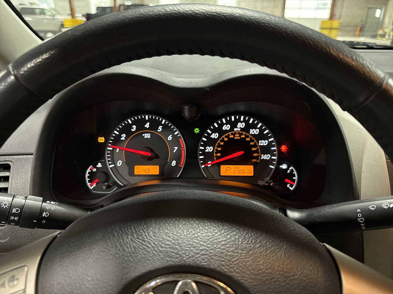 Thumbnail: 2010 Toyota Corolla - 29