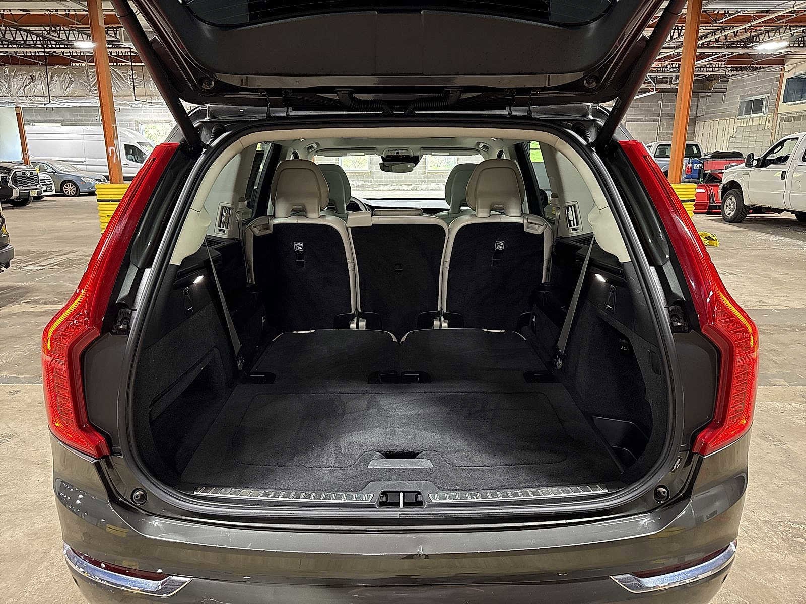 Thumbnail: 2018 Volvo XC90 - 10