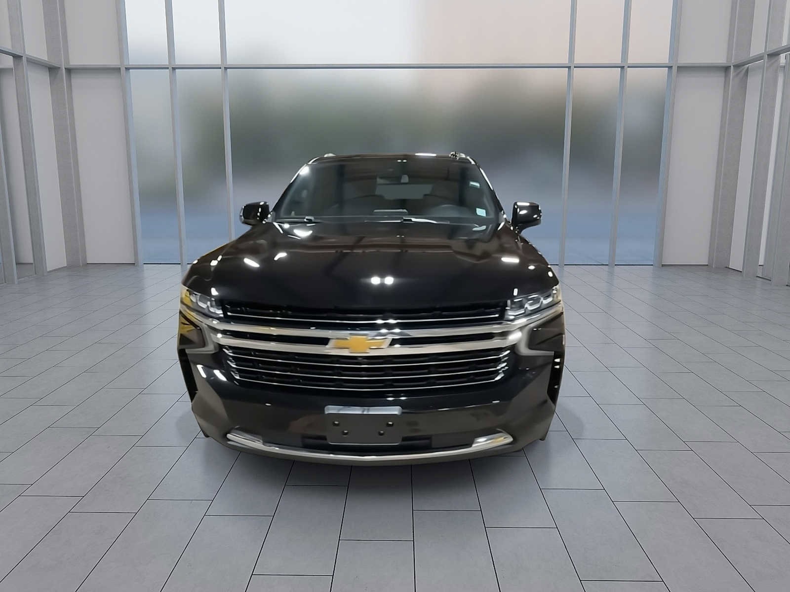 Thumbnail: 2023 Chevrolet Suburban - 3