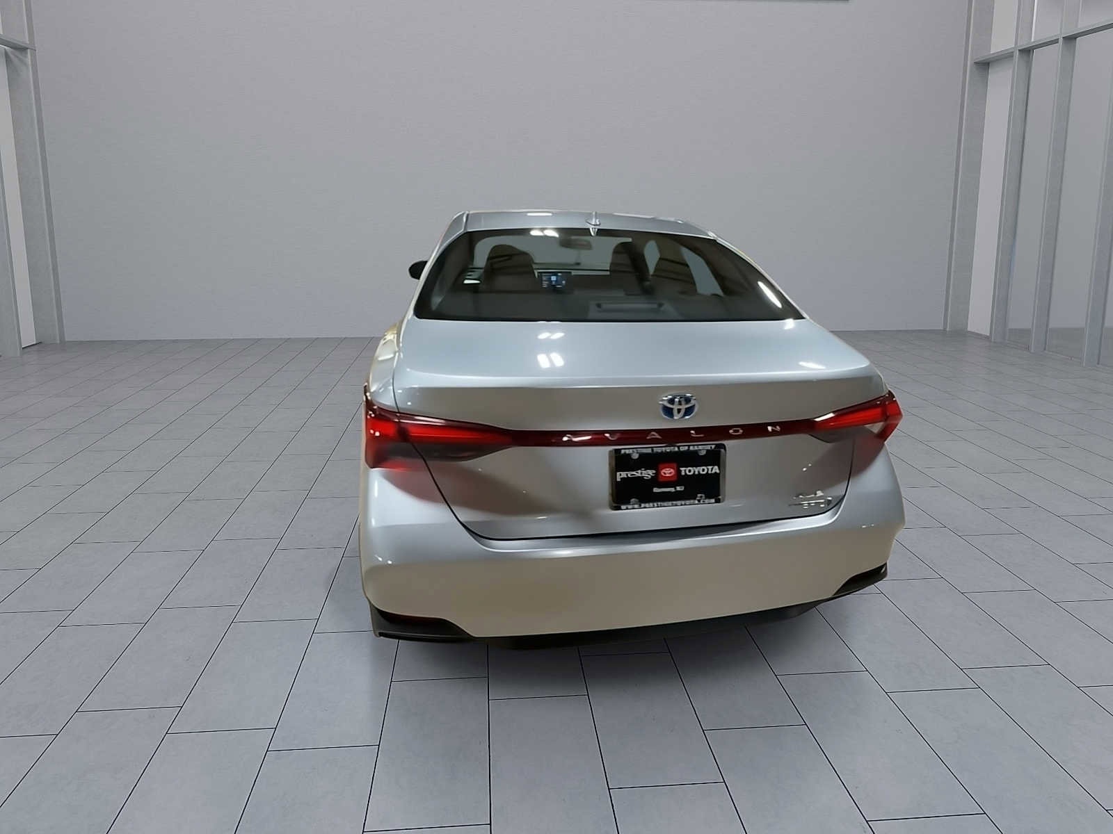 Thumbnail: 2019 Toyota Avalon - 7