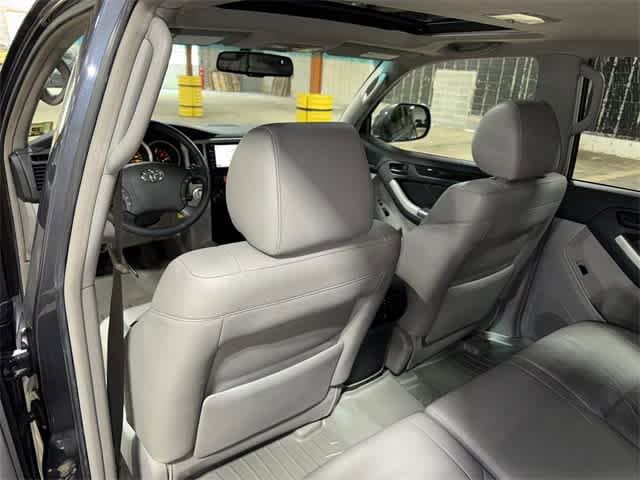 Thumbnail: 2008 Toyota 4Runner - 28