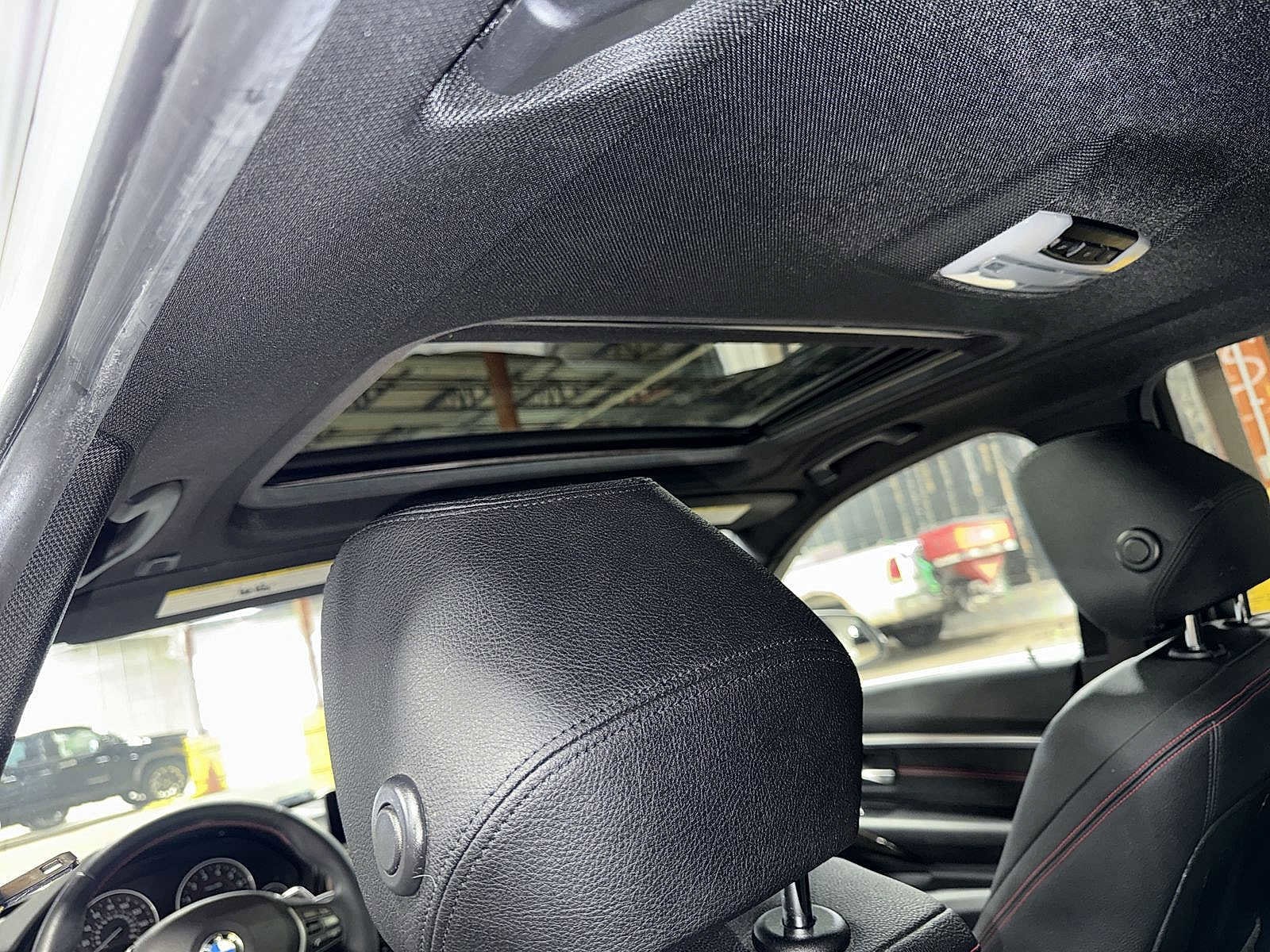 Thumbnail: 2017 BMW 3 Series - 25