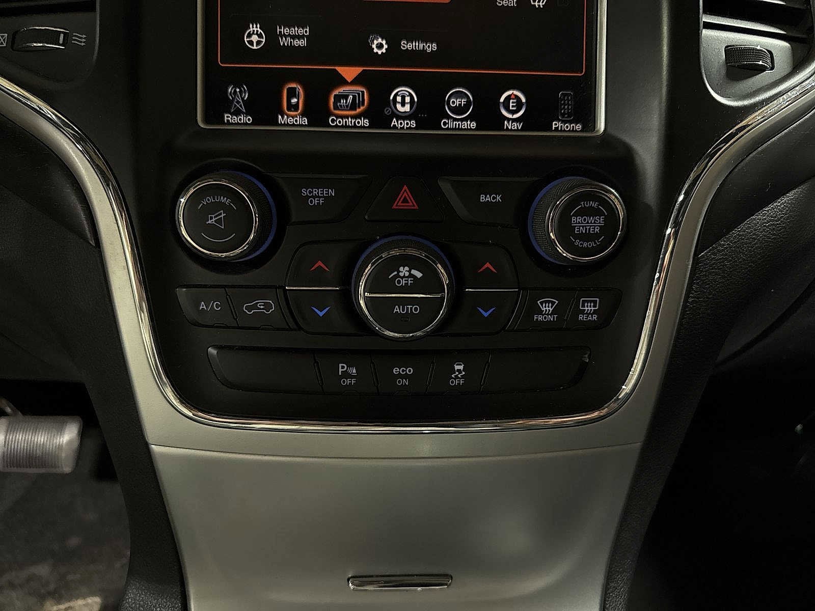 Thumbnail: 2015 Jeep Grand Cherokee - 22