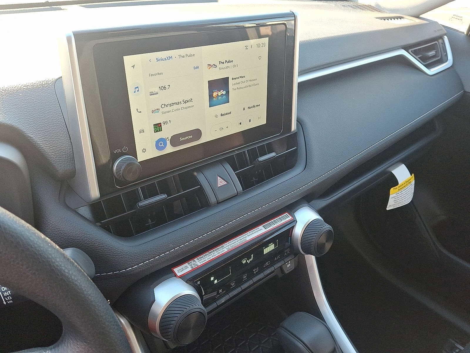 Thumbnail: 2025 Toyota RAV4 - 16