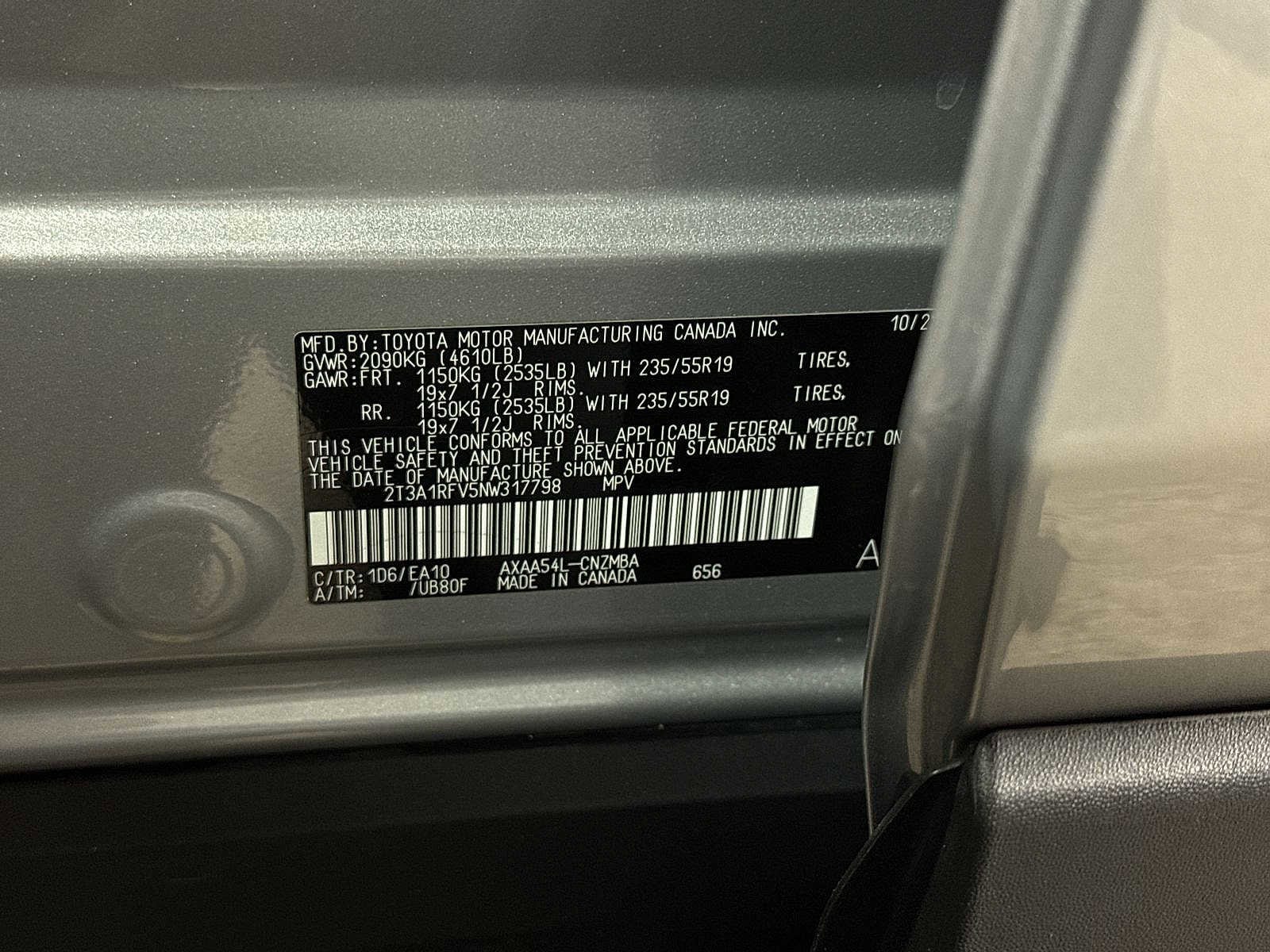 Thumbnail: 2022 Toyota RAV4 - 14