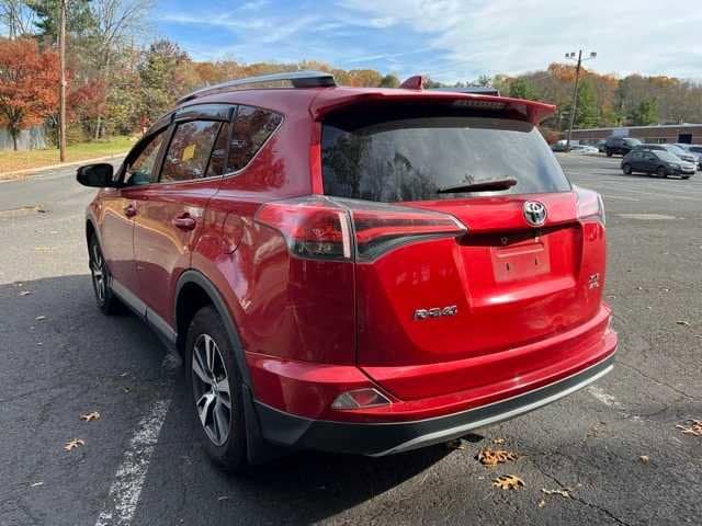 Thumbnail: 2016 Toyota RAV4 - 6