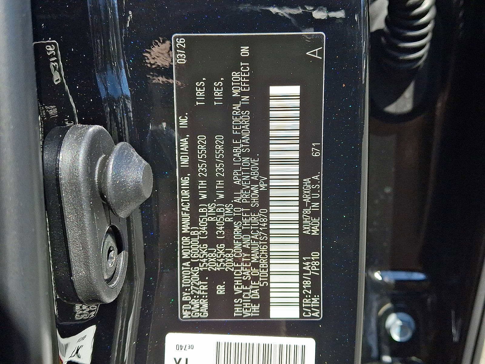 Thumbnail: 2026 Toyota Highlander - 18