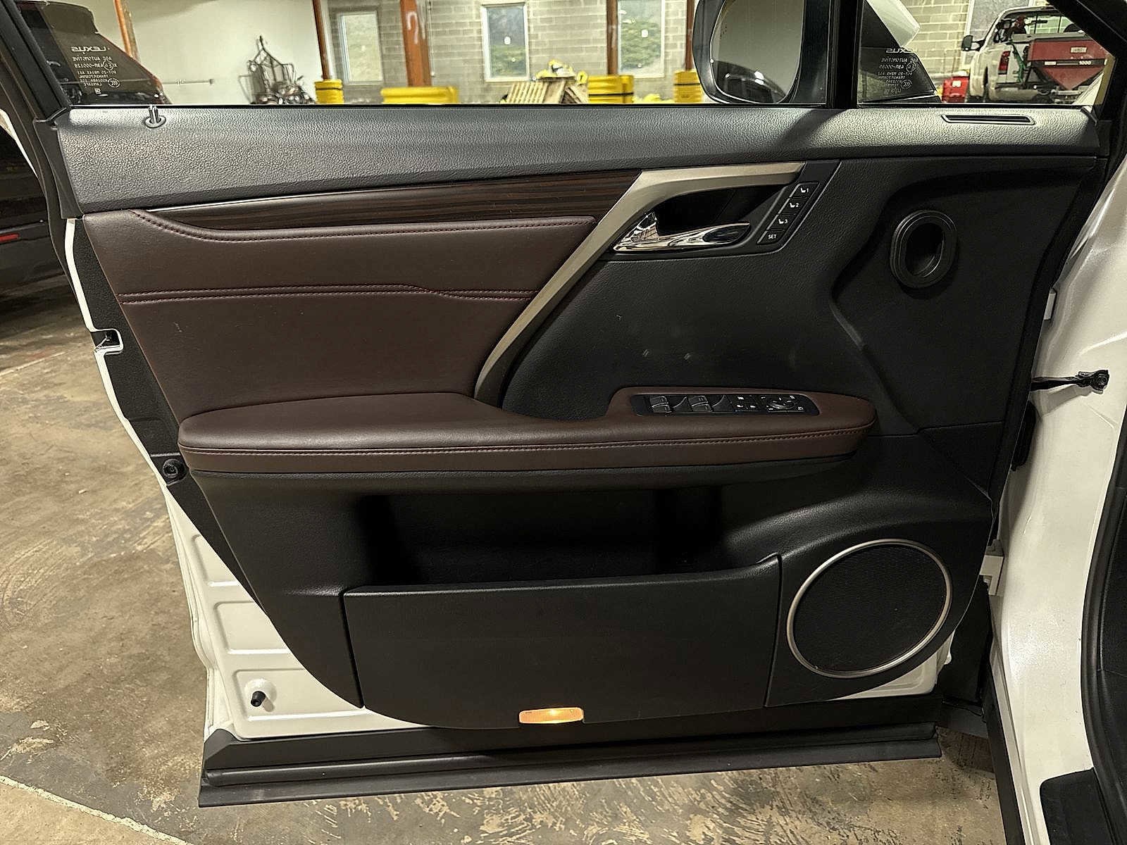 Thumbnail: 2018 Lexus RX - 29