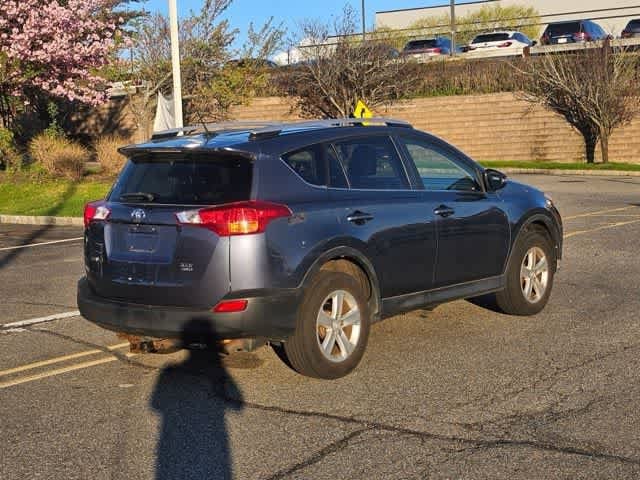 Thumbnail: 2014 Toyota RAV4 - 4