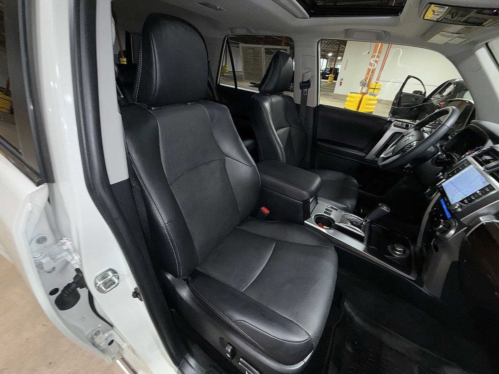 Thumbnail: 2023 Toyota 4Runner - 16