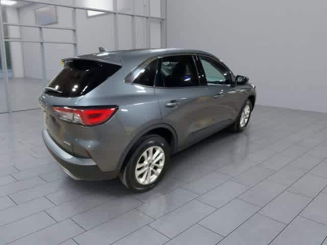 Thumbnail: 2022 Ford Escape - 8
