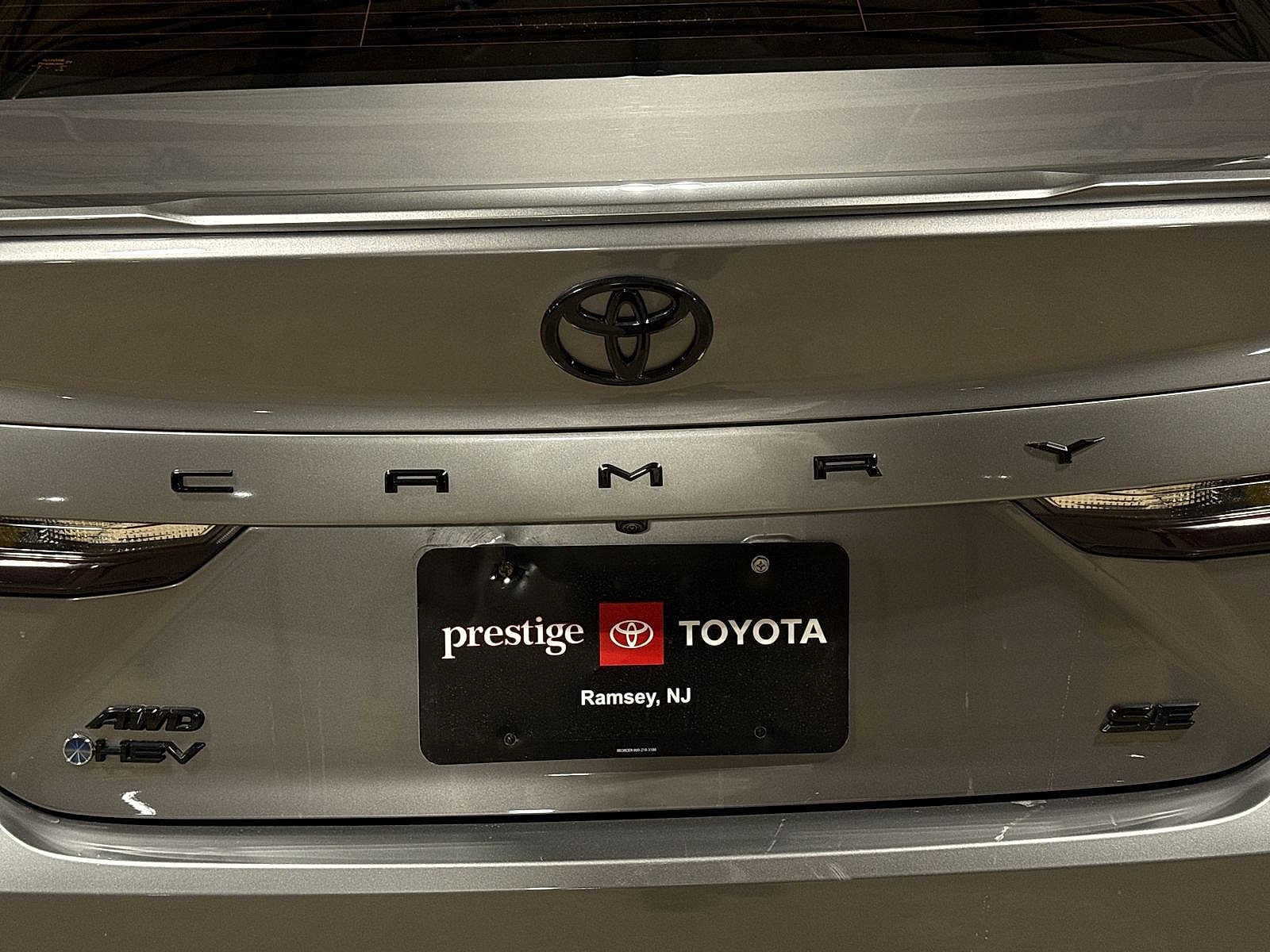 Thumbnail: 2025 Toyota Camry - 25