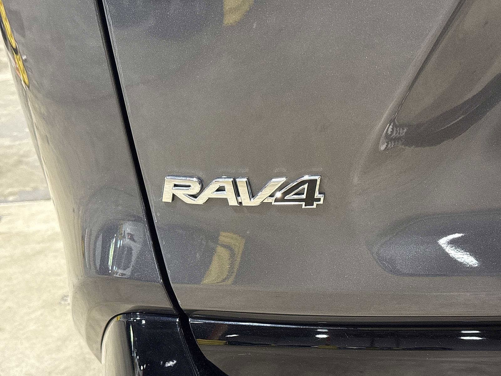 Thumbnail: 2024 Toyota RAV4 - 27