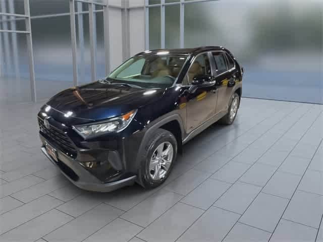 Thumbnail: 2022 Toyota RAV4 - 4