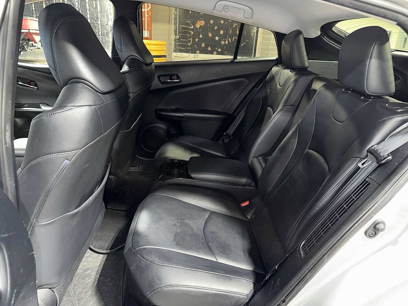 Thumbnail: 2017 Toyota Prius Prime - 17