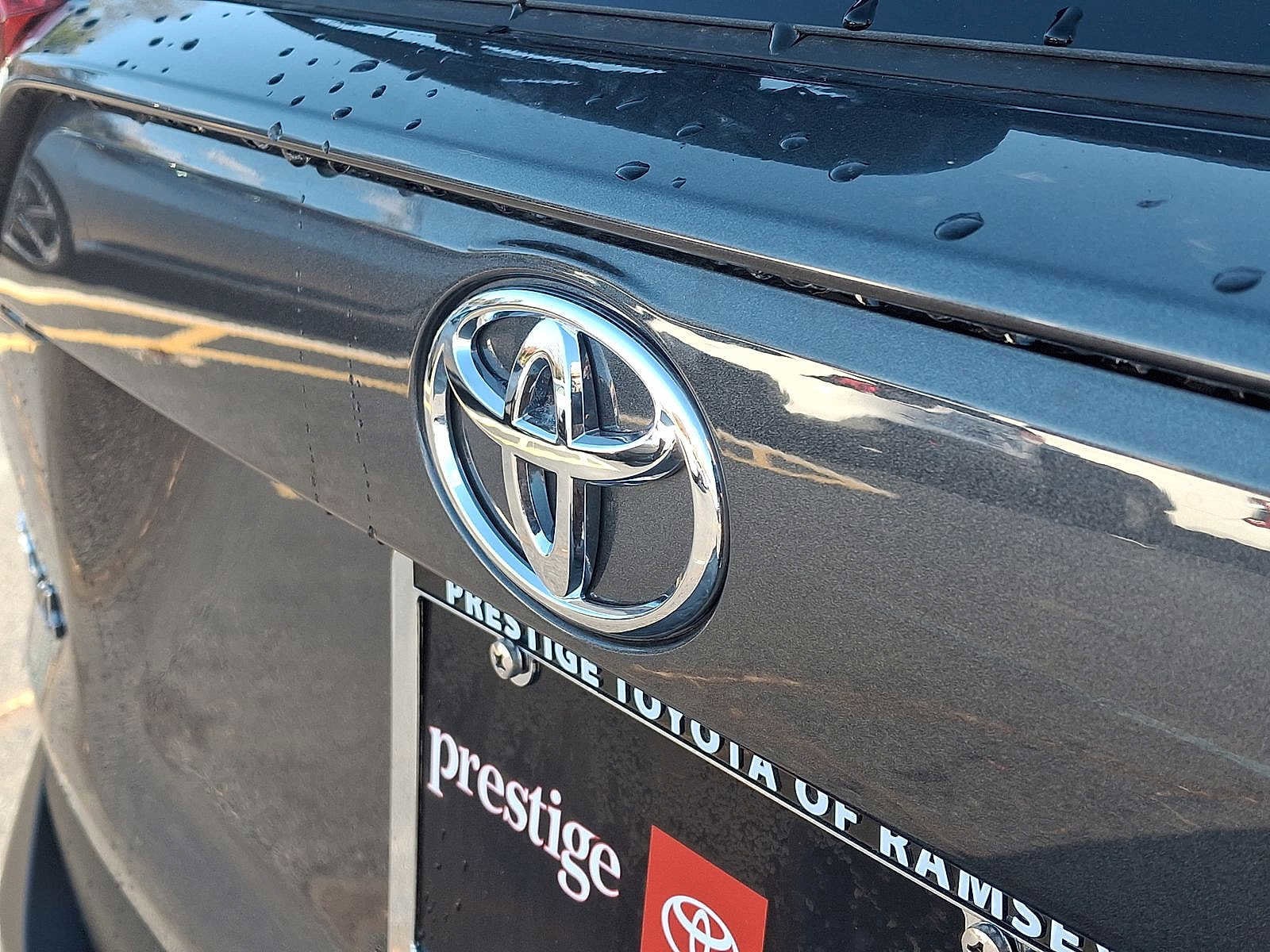 Thumbnail: 2025 Toyota RAV4 - 25