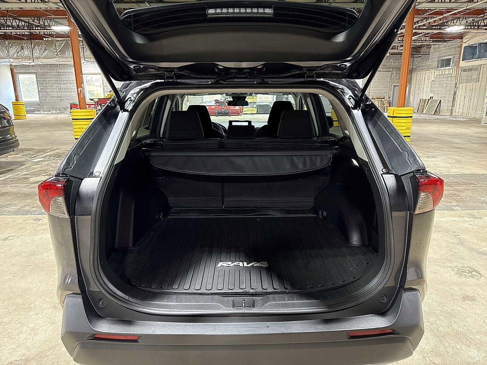 Thumbnail: 2023 Toyota RAV4 - 11