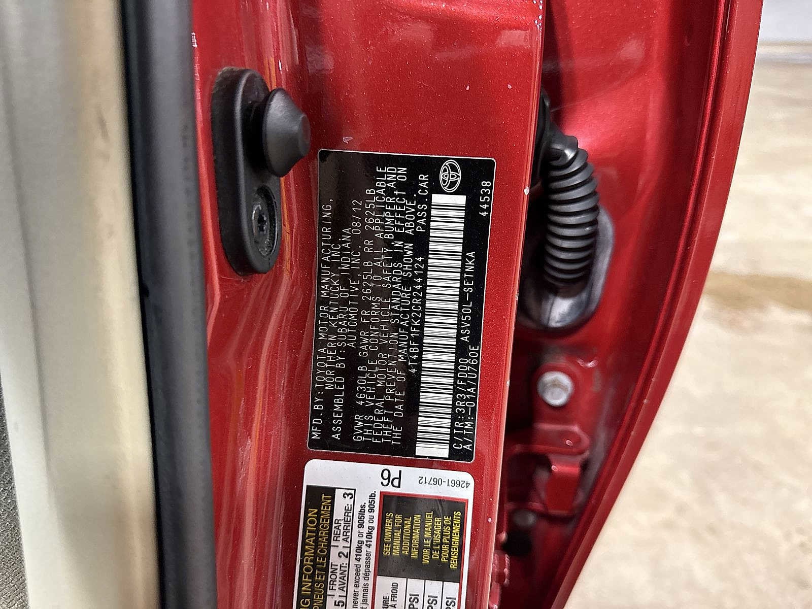 Thumbnail: 2012 Toyota Camry - 14