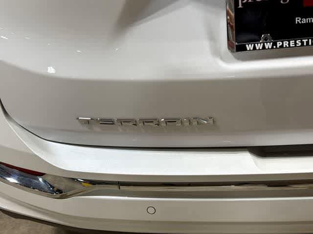 Thumbnail: 2022 GMC Terrain - 25