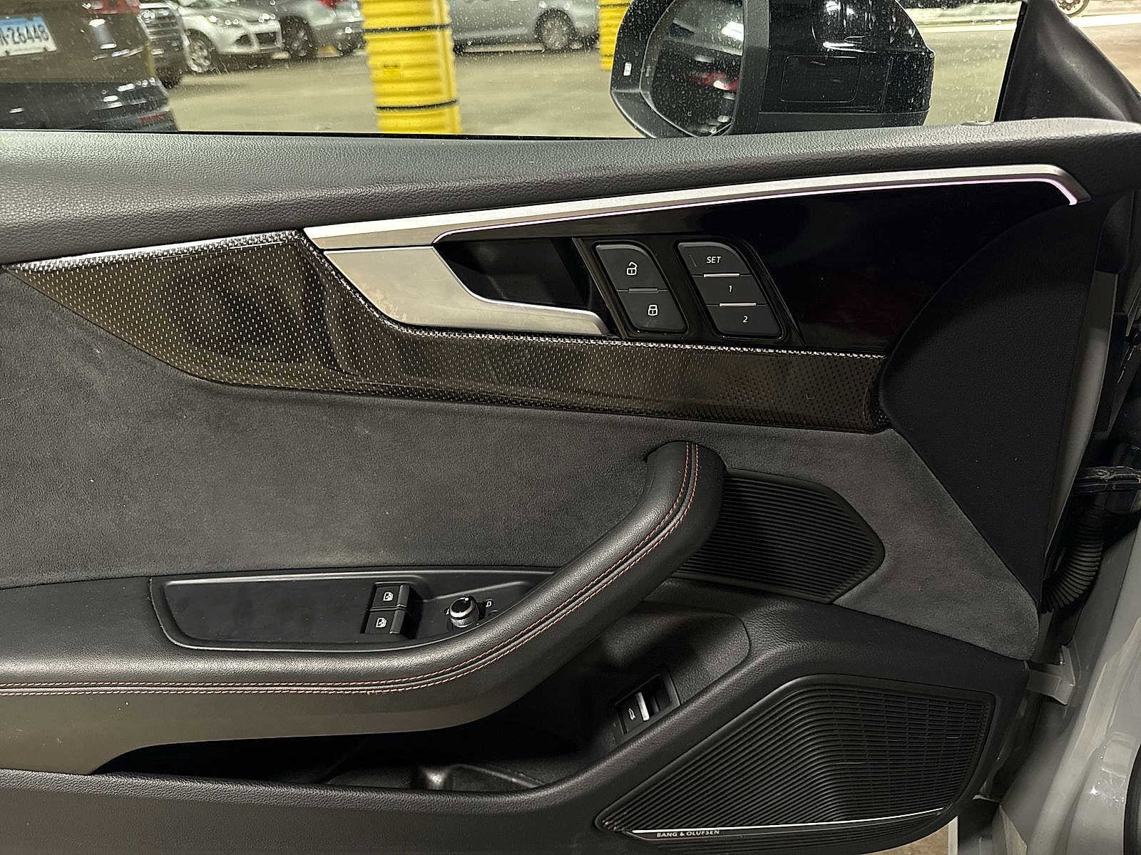 Thumbnail: 2022 Audi S5 - 22