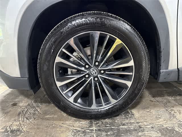 2024 Toyota Grand Highlander Platinum 10