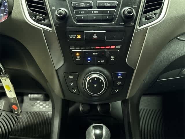 Thumbnail: 2016 Hyundai Santa Fe - 21
