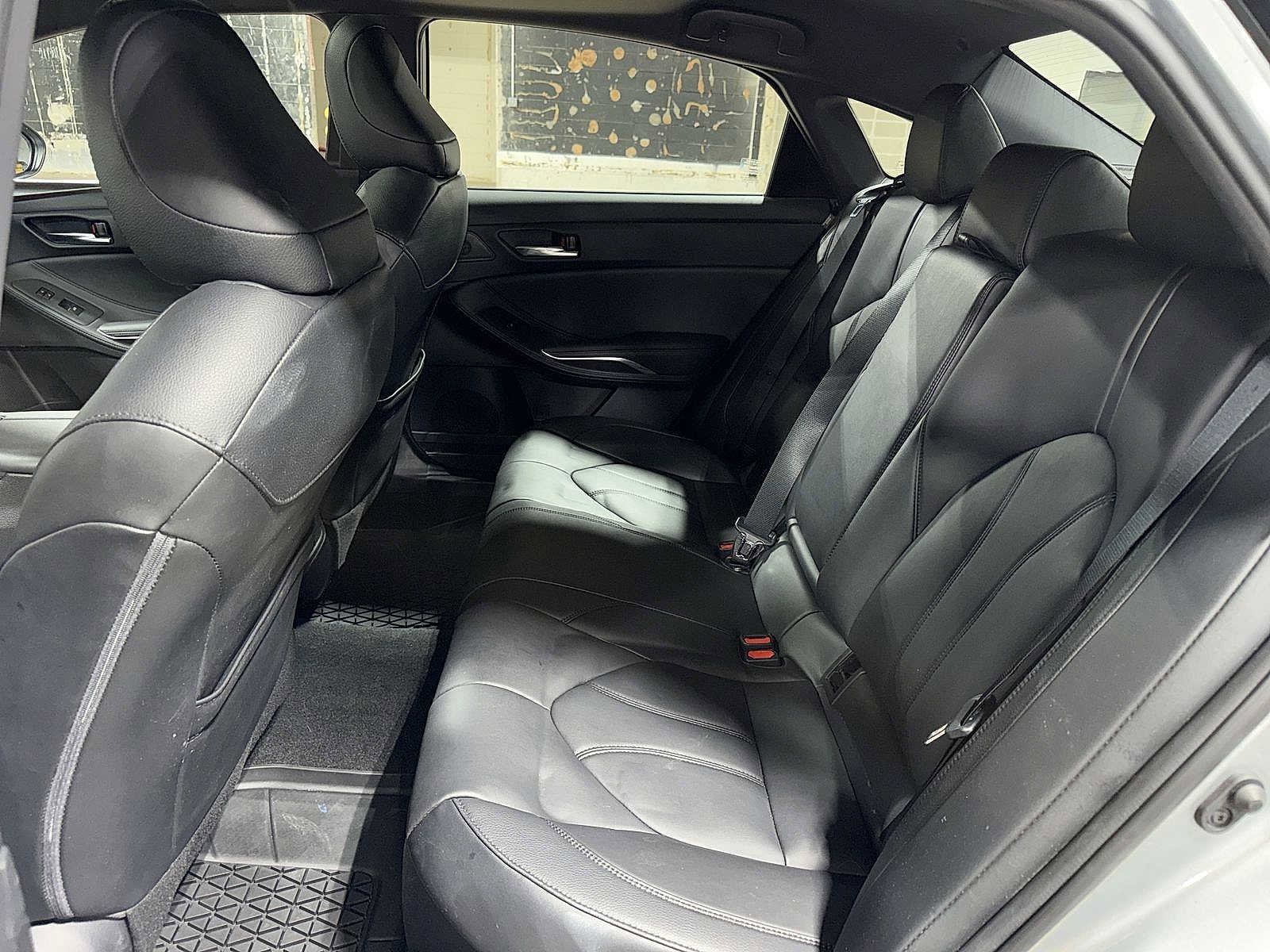 Thumbnail: 2019 Toyota Avalon - 16