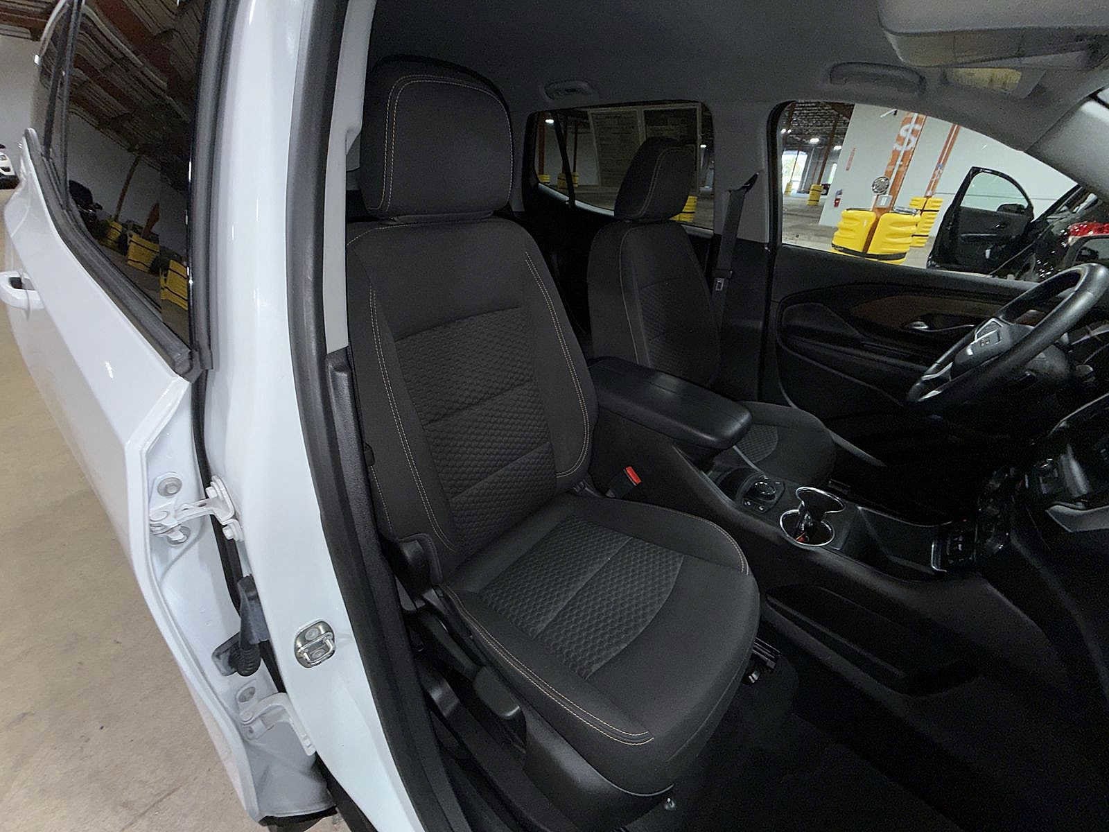 Thumbnail: 2018 GMC Terrain - 16