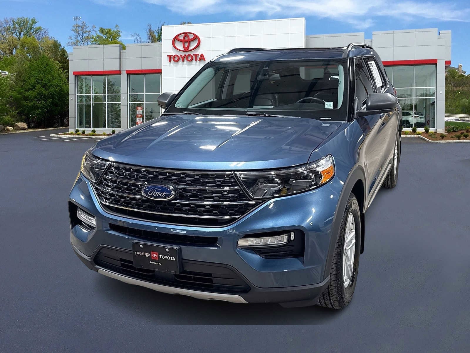 Thumbnail: 2020 Ford Explorer - 1