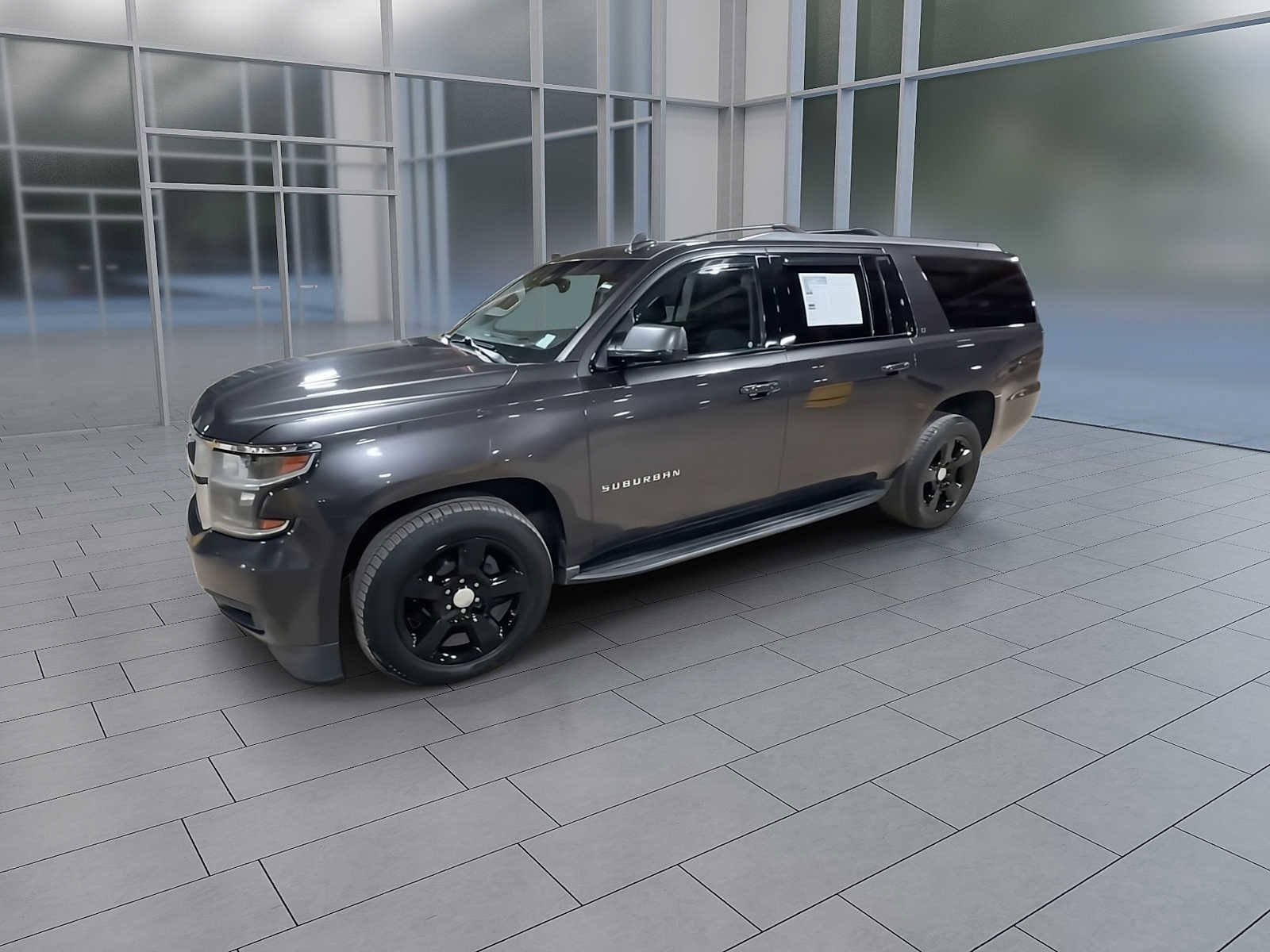 Thumbnail: 2017 Chevrolet Suburban - 4