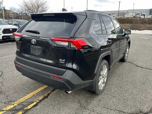 Thumbnail: 2024 Toyota RAV4 - 4