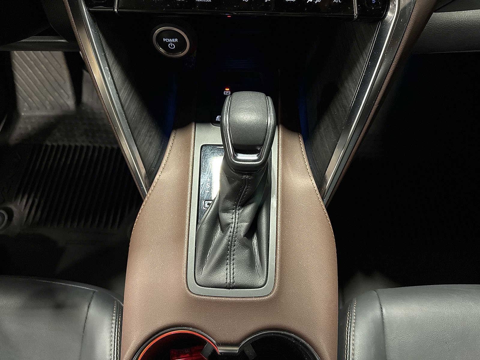 Thumbnail: 2023 Toyota Venza - 31