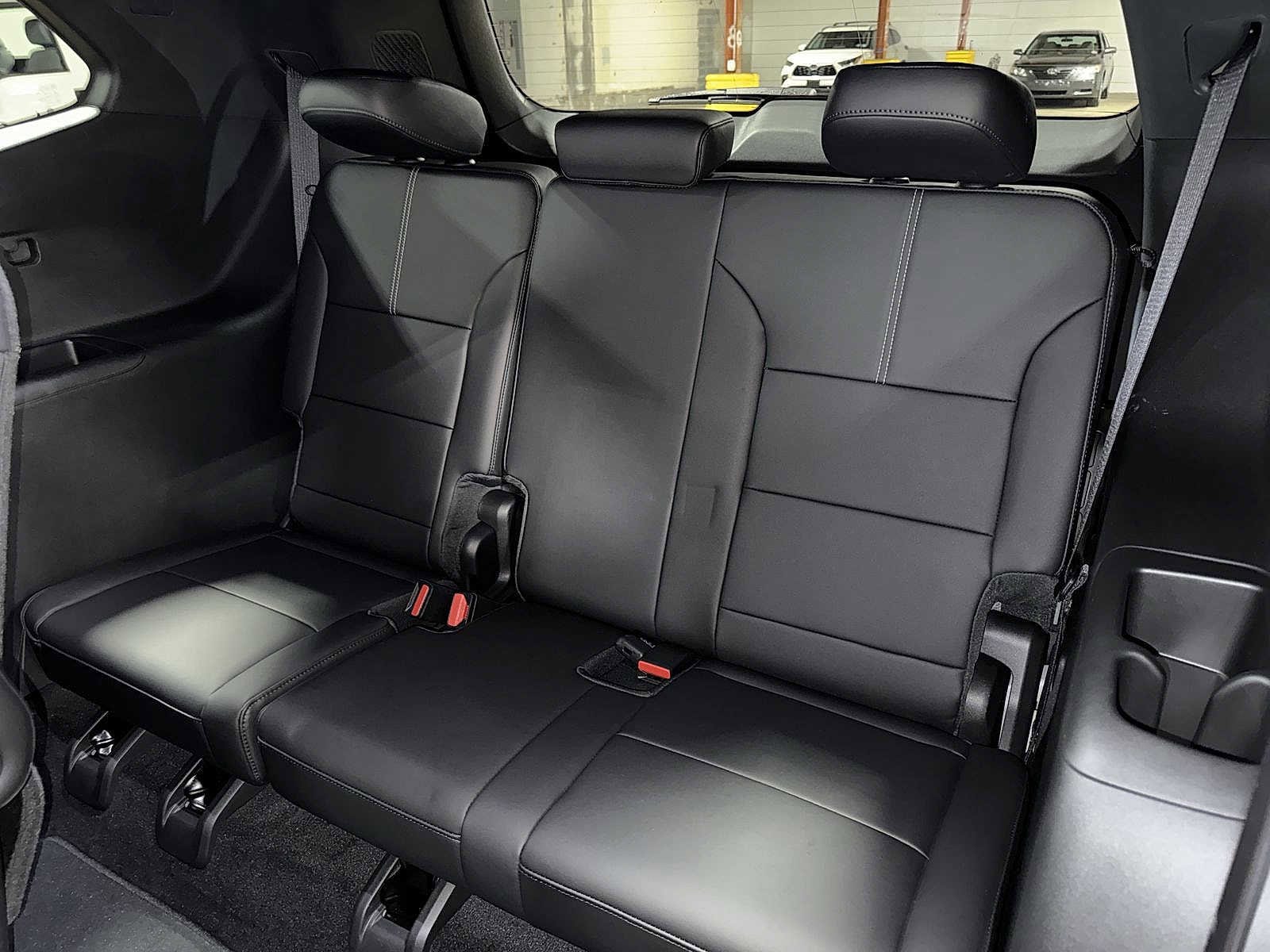 Thumbnail: 2025 GMC Acadia - 18